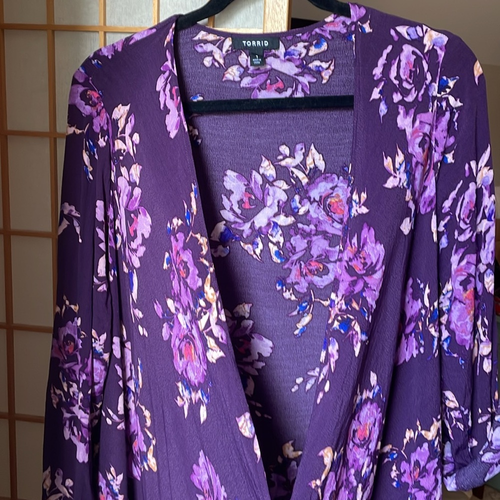 Torrid Floral Print Fringe Kimono in Waters Edge Size 1x (14 - 16) - Picture 4 of 13